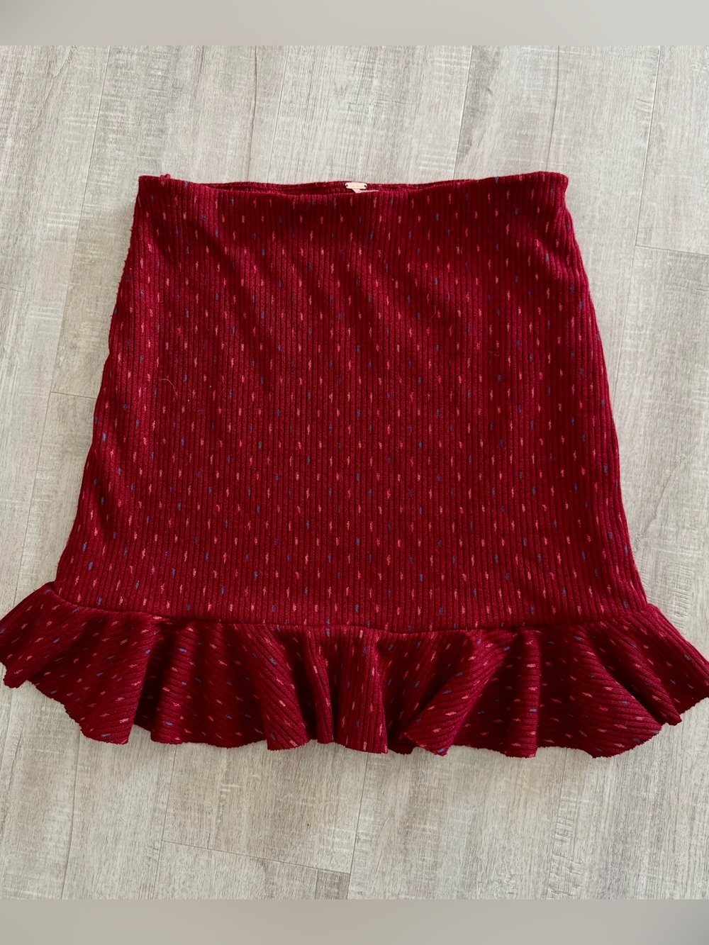 Free people burgundy ruffle hem sweater knit speckled skirt, Womens small